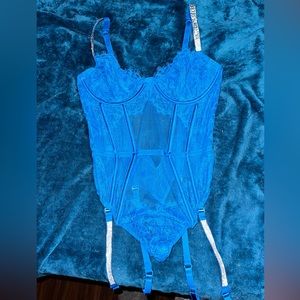 VS shine strap blue lace teddie!